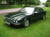 Daimler X300