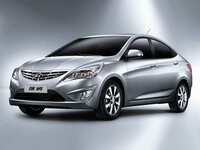 Hyundai Verna III Sedanas