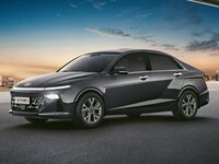 Hyundai Verna V Sedanas