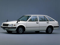 Nissan Stanza I (T11) Hečbekas 5 d.