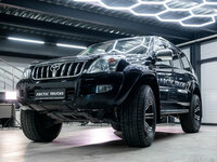 Toyota Land Cruiser Prado 120 serija Visureigis 5 d. Arctic Trucks
