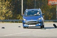 Peugeot 1007 1.4 MT 75 AG 4