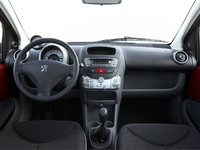 Peugeot 107 I Facelift 1.0 MT 68 AG 2