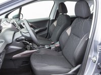 Peugeot 2008 I 1.4 MT 68 AG 5
