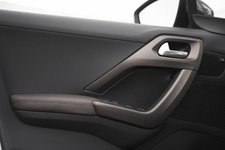 Peugeot 2008 I 1.4 MT 68 AG 7
