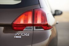 Peugeot 2008 I 1.4 MT 68 AG 15