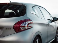 Peugeot 208 I 1.6 MT 120 AG 12
