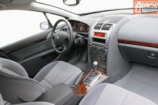 Peugeot 407 1.6 MT 109 AG 3