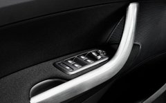 Peugeot 408 I 1.6 MT 110 AG 5