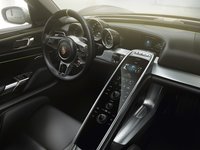 Porsche 918 Spyder 4.6 AMT 608 AG 7