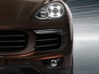 Porsche Cayenne II Facelift (958) 4.1 AT 385 AG AWD 16