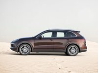 Porsche Cayenne II Facelift (958) 4.1 AT 385 AG AWD 18