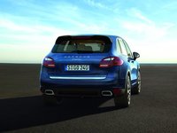 Porsche Cayenne II (958) 3.0 AT 245 AG AWD 7