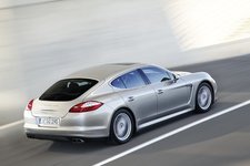 Porsche Panamera I 3.6 MT 300 AG 3