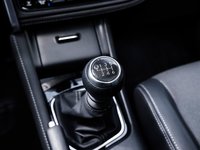 Toyota Auris II Facelift 1.3 MT 99 AG 7