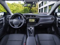 Toyota Auris II Facelift 1.3 MT 99 AG 10