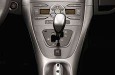 Toyota Auris I Facelift 1.6 AMT 132 AG 7