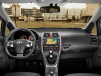 Toyota Auris I Facelift 1.6 AMT 132 AG 9