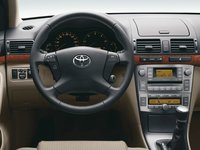 Toyota Avensis II Facelift 2.4 AT 163 AG 6