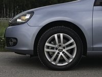 Volkswagen Golf VI 1.6 MT 90 AG 5