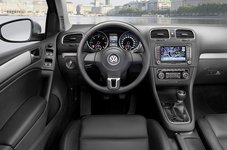 Volkswagen Golf VI 1.6 MT 90 AG 9