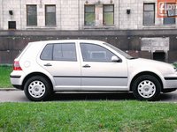Volkswagen Golf IV 1.9 MT 115 AG 9