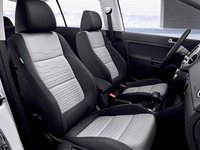 Volkswagen Golf Plus I 2.0 MT 140 AG 3
