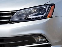Volkswagen Jetta VI Facelift 1.6 MT 90 AG 11