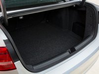 Volkswagen Jetta VI Facelift 1.6 MT 90 AG 14
