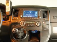 Volkswagen Multivan T5 2.5 MT 174 AG AWD 2