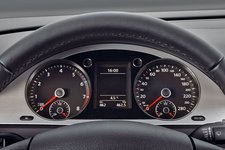 Volkswagen Passat B6 1.4 AMT 122 AG 9