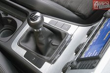 Volkswagen Passat B6 1.6 MT 115 AG 7