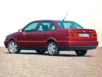 Volkswagen Passat B4 1.9 MT 110 AG 2