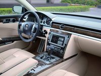 Volkswagen Phaeton I Facelift 4.2 AT 335 AG AWD 10