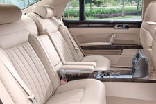 Volkswagen Phaeton I Facelift 4.2 AT 335 AG AWD 16