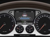 Volkswagen Phaeton I Facelift 3.0 AT 240 AG AWD 14