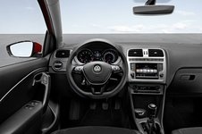 Volkswagen Polo V Facelift 1.0 MT 75 AG 9