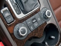 Volkswagen Touareg II 3.0 AT 204 AG AWD 2