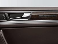 Volkswagen Touareg II 3.0 AT 204 AG AWD 6