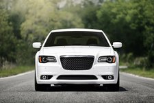 Chrysler 300C II 6.4 AT 477 AG 4