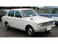 Toyota Corolla i (E10) Sedanas