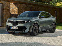 BMW iX4